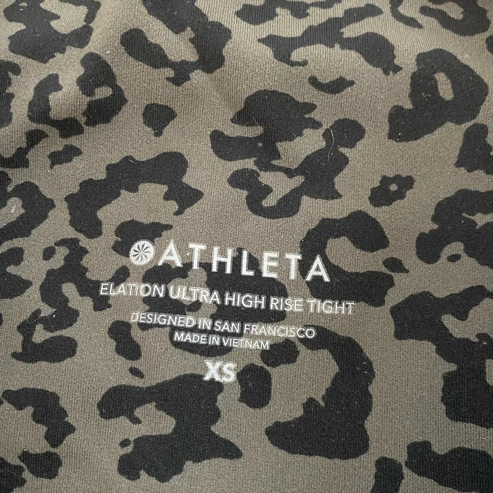Athleta leopard leggings - Picture 4 of 4